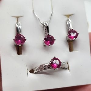 ⚘️Quality hot pink necklace set